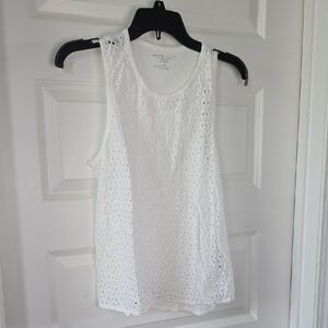 Majestic White Sleeveless Lace Tank Top